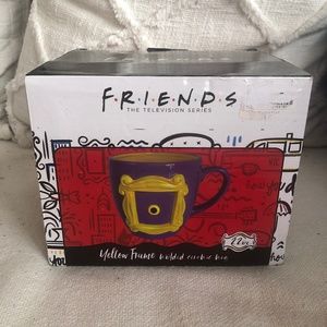 NIB Friends TV show Peephole photo frame Mug